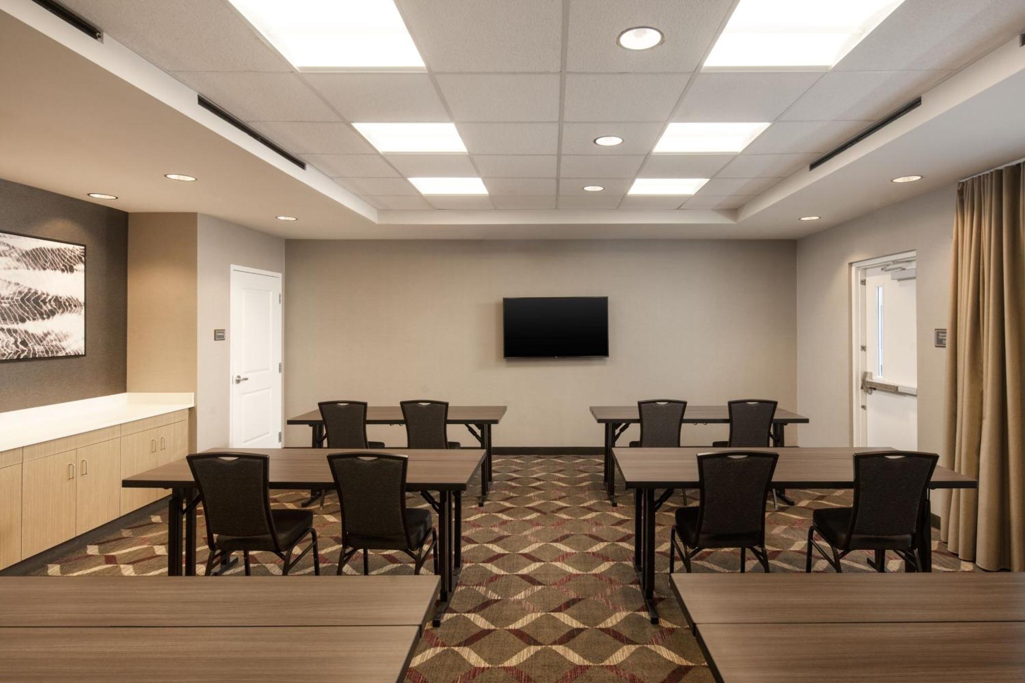 Residence Inn By Marriott Tampa Wesley Chapel Exterior photo