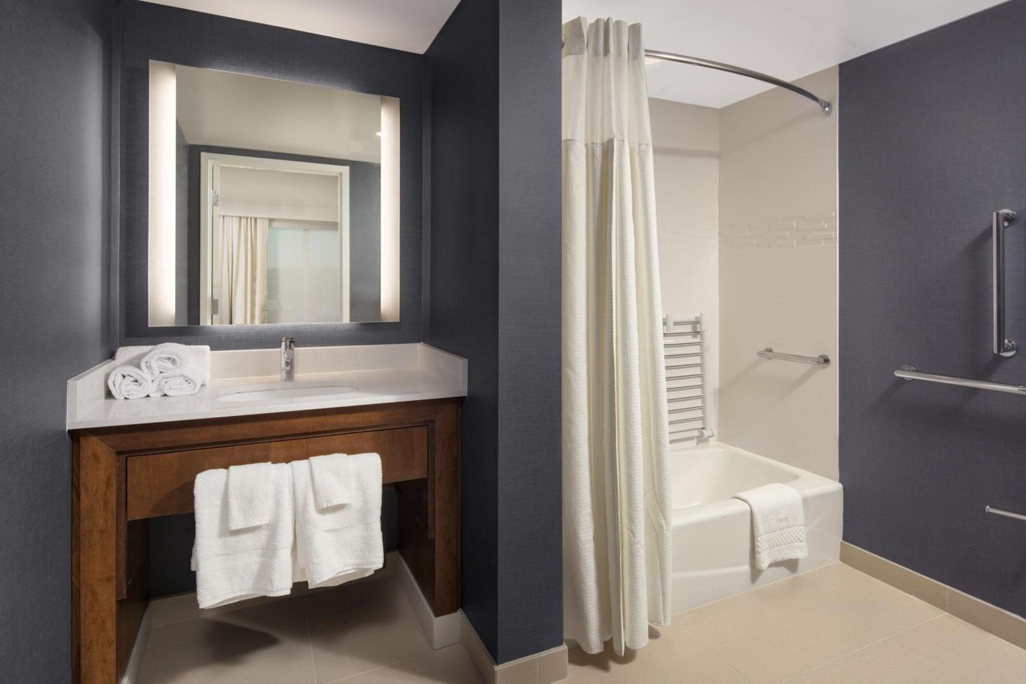 Residence Inn By Marriott Tampa Wesley Chapel Exterior photo